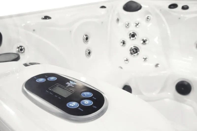 Dr. Wellness G-6 Spa | WMP3 Audio System | Aqua Living