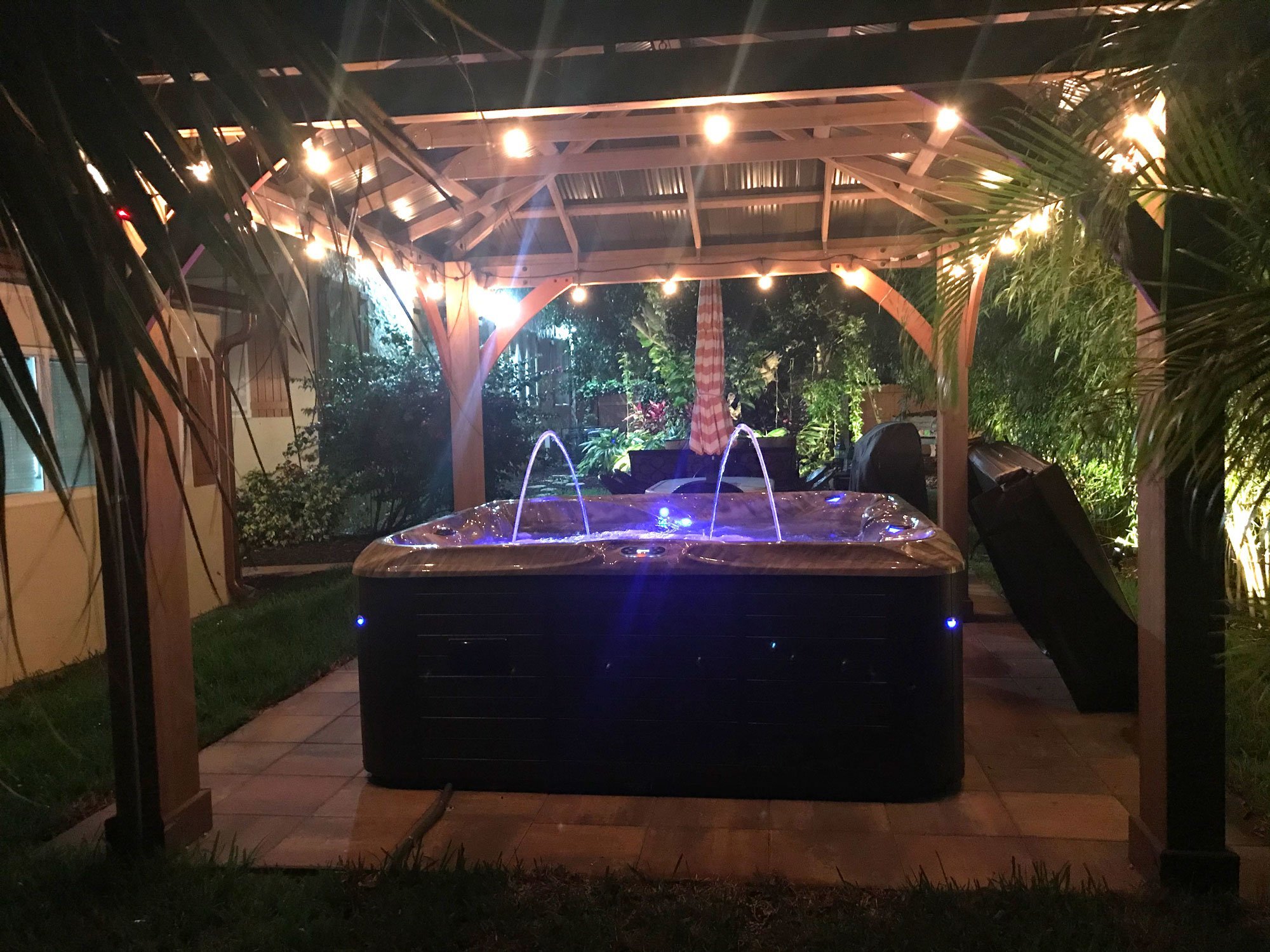 Hot Tub Privacy Ideas For Your Backyard Aqua Living Factory Outlets 