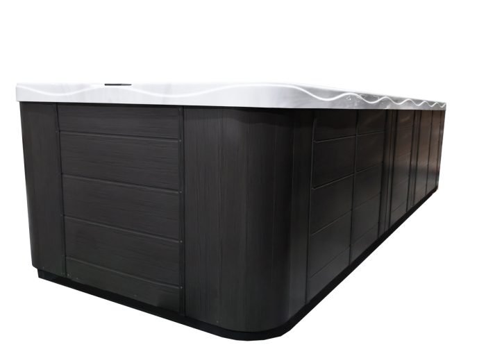 Tri-Therapy Swim Spa - Image 3