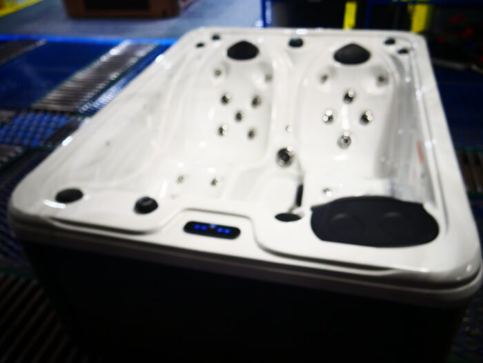 Dr. Wellness G-2 Tranquility Spa - Image 3